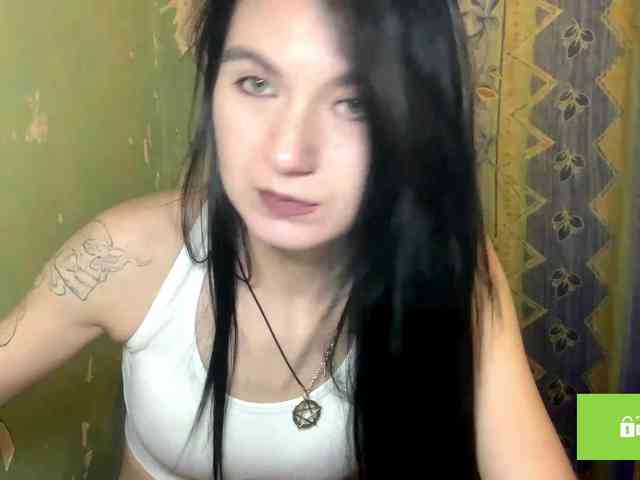 NakitaBayardo webcam