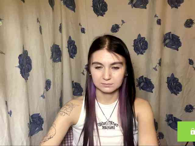 NakitaBayardo webcam