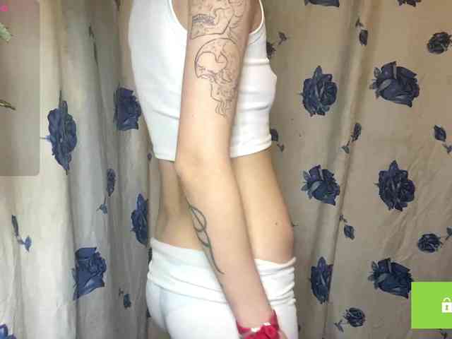 NakitaBayardo webcam