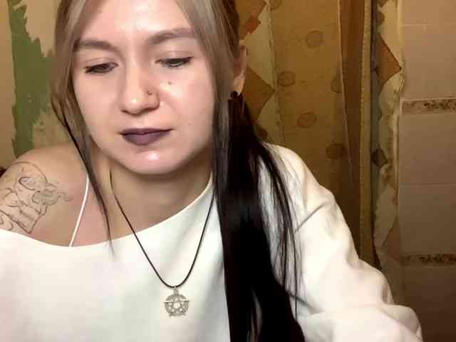 NakitaBayardo webcam