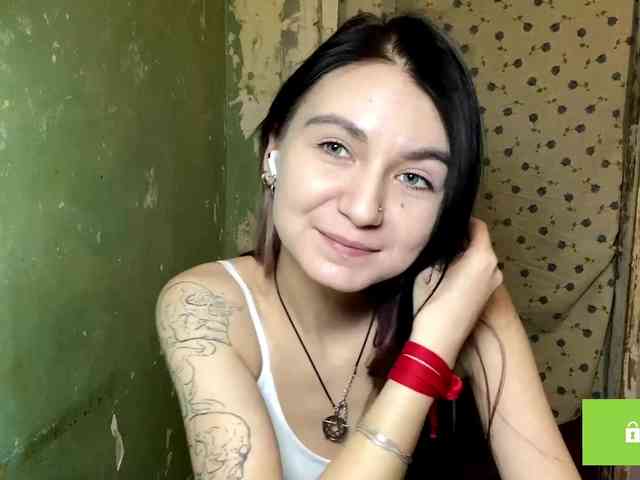 NakitaBayardo webcam