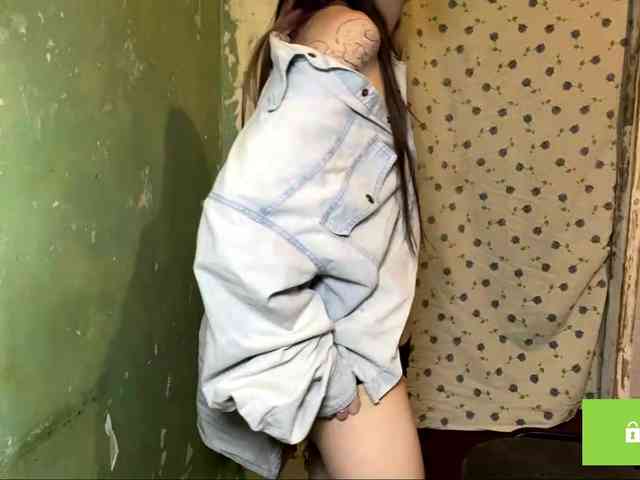 NakitaBayardo webcam