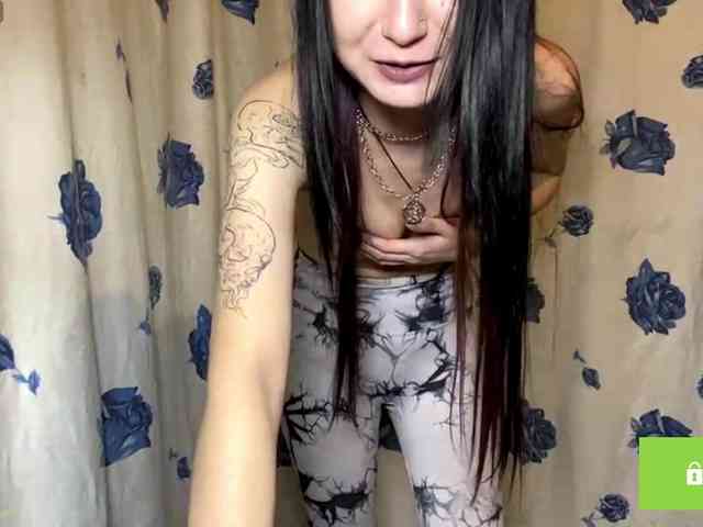 NakitaBayardo webcam