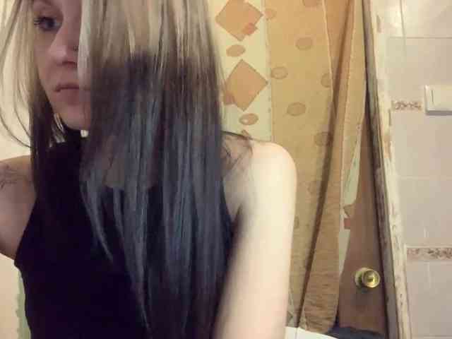 NakitaBayardo webcam