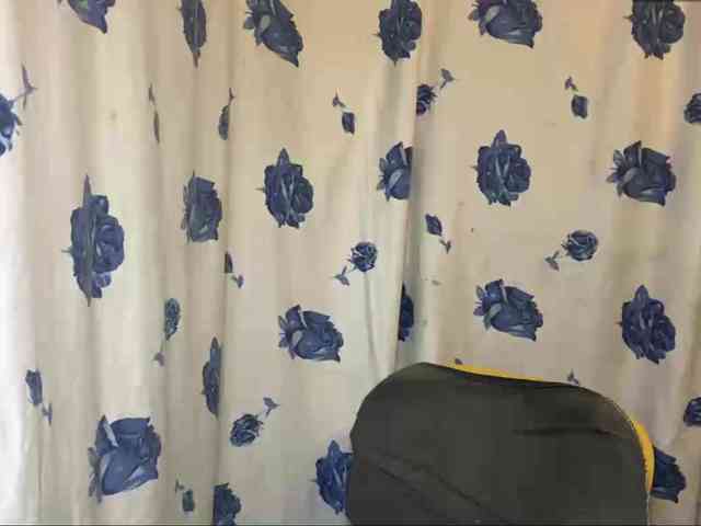 NakitaBayardo webcam