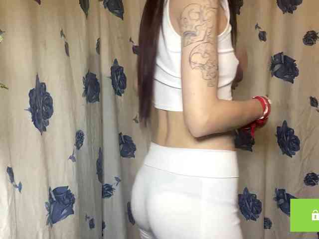 NakitaBayardo webcam