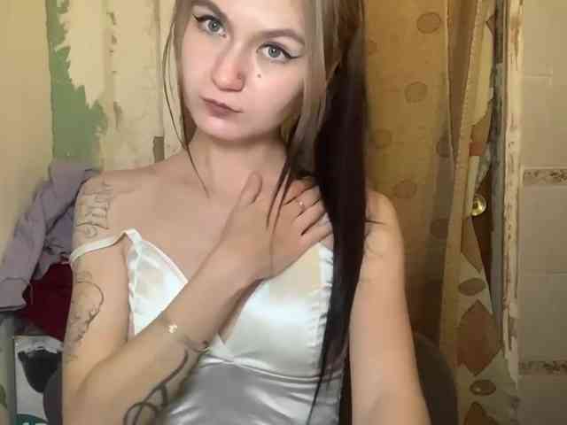 NakitaBayardo webcam