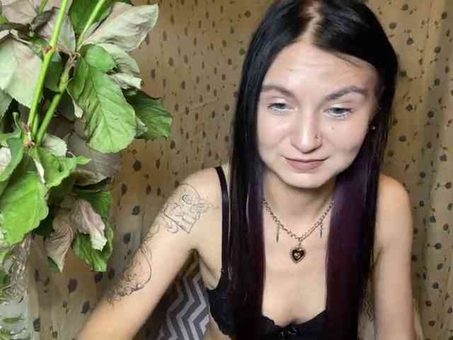 NakitaBayardo webcam