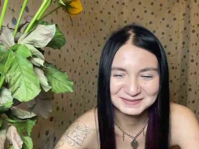 NakitaBayardo webcam