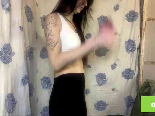 NakitaBayardo webcam