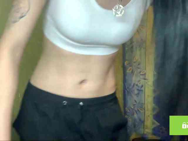 NakitaBayardo webcam