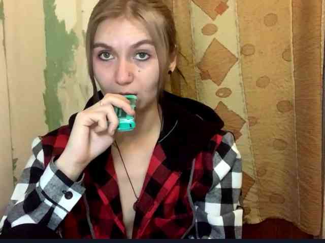 NakitaBayardo webcam