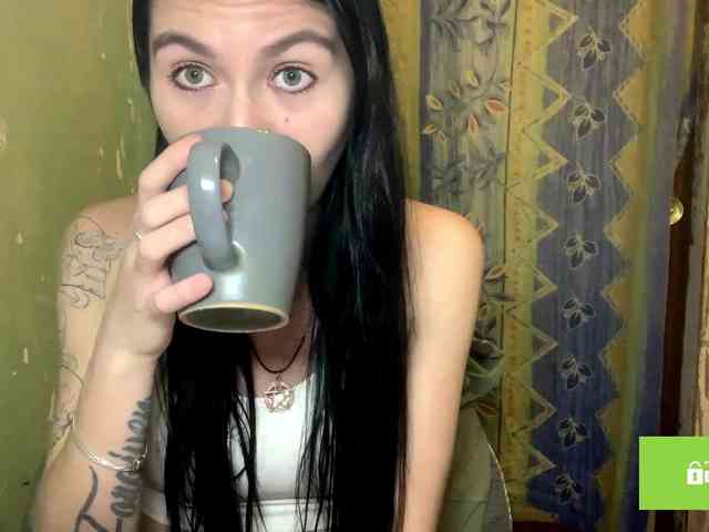 NakitaBayardo webcam