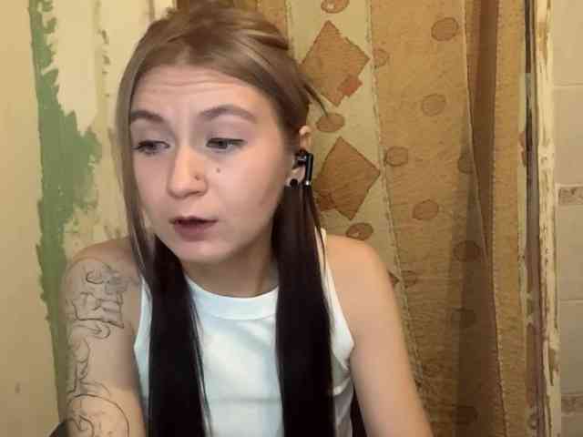 NakitaBayardo webcam