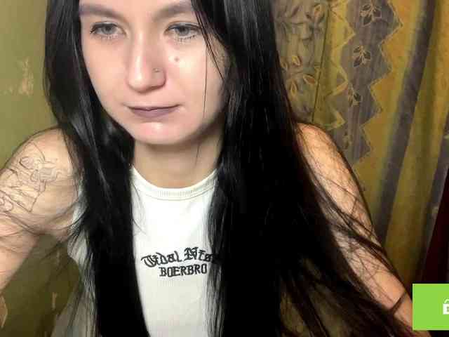 NakitaBayardo webcam