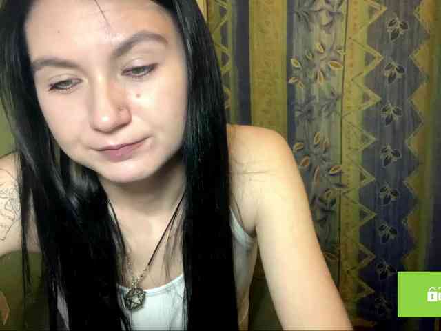 NakitaBayardo webcam