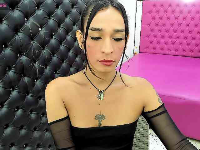 everlyn-party Live Webcam on BongaCams