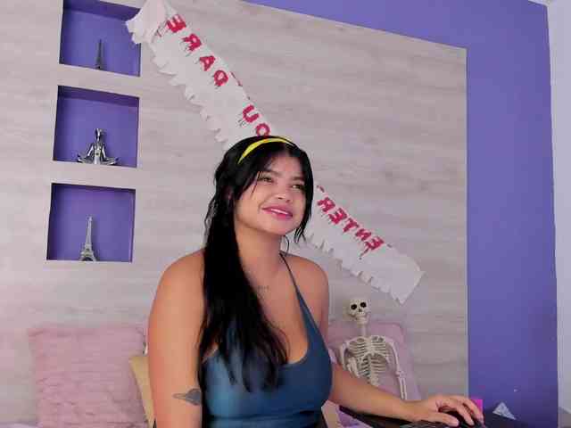 Britanny-88 webcam