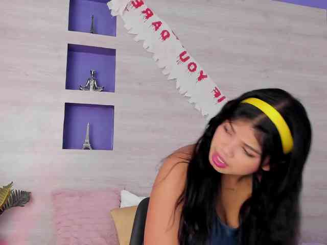 Britanny-88 webcam