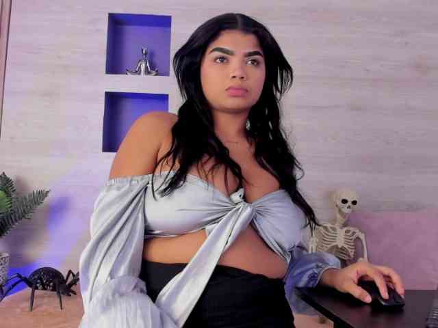 Britanny-88 webcam