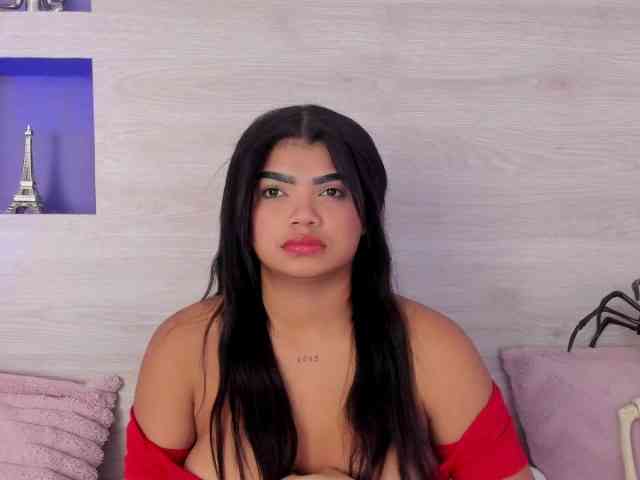 Britanny-88 bongacams