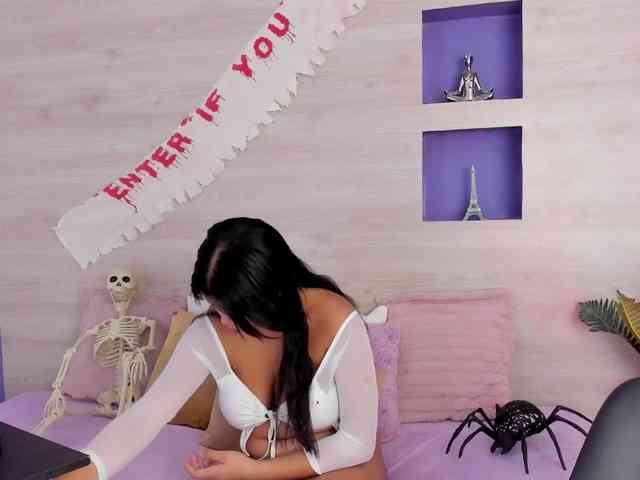 Britanny-88 webcam