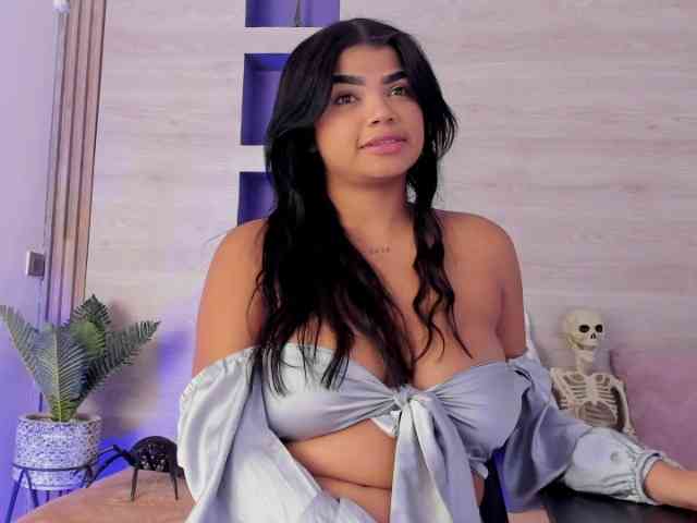 Britanny-88 webcam