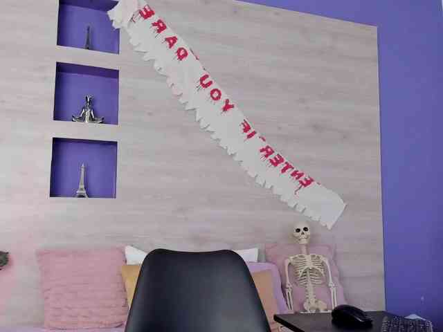 Britanny-88 webcam