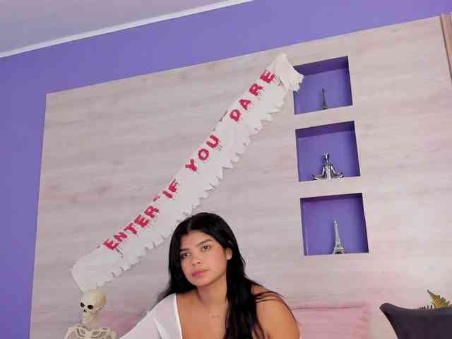 Britanny-88 webcam