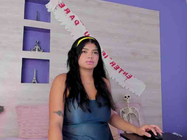 Britanny-88 webcam
