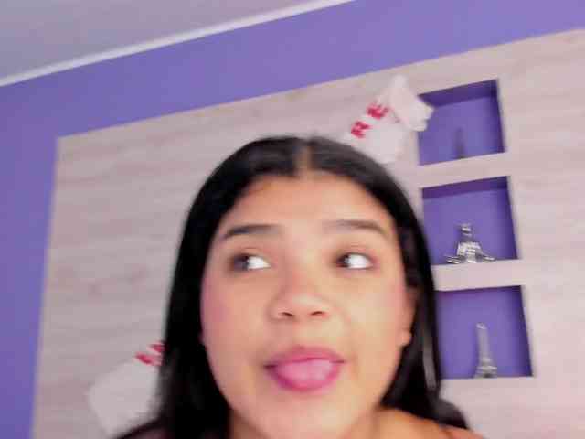 Britanny-88 webcam