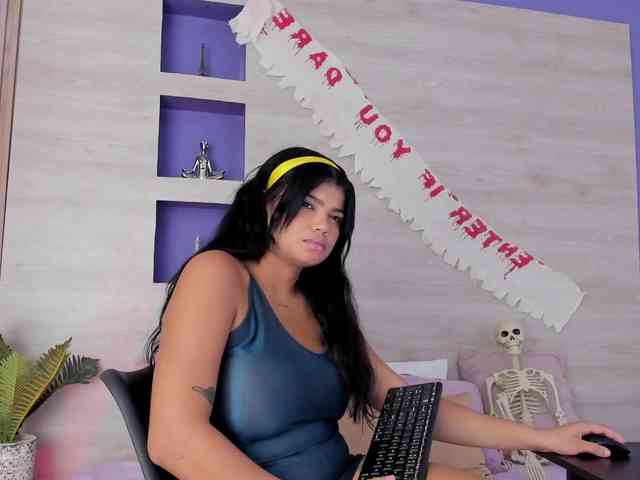 Britanny-88 webcam