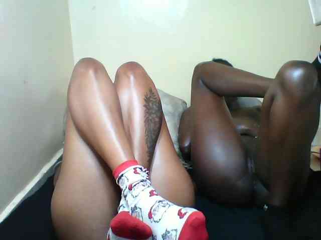 Ebonies-brown webcam
