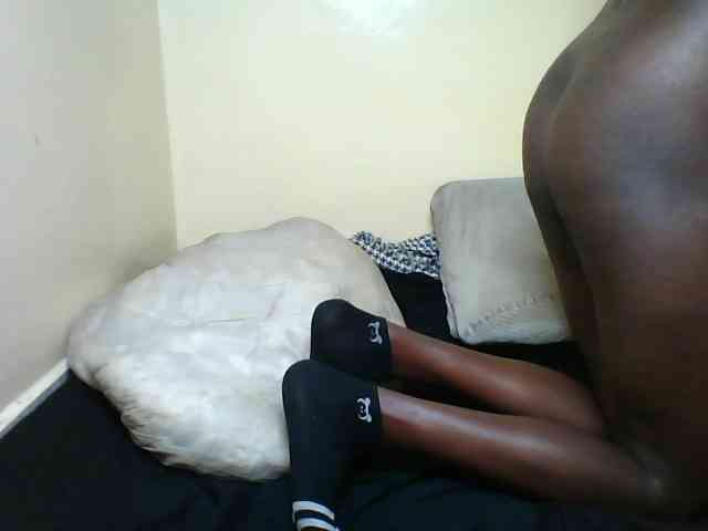 Ebonies-brown webcam