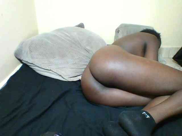 Ebonies-brown webcam