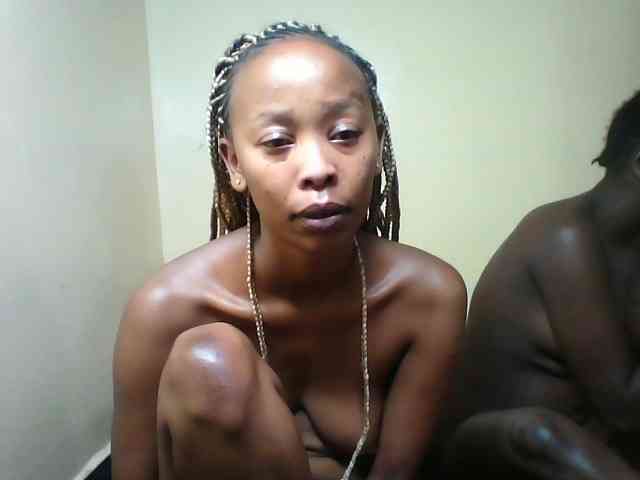 Ebonies-brown webcam