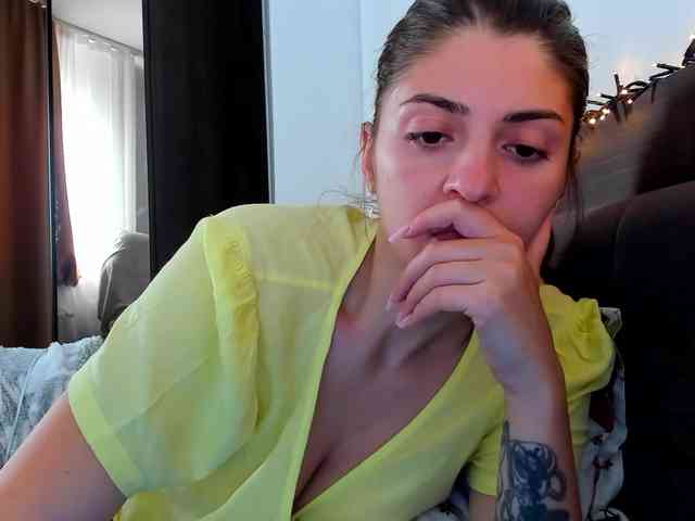 Alexabella webcam