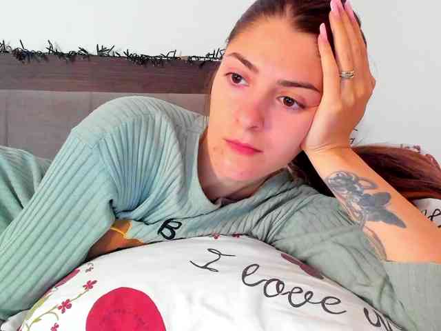 Alexabella webcam