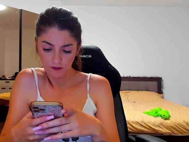 Alexabella webcam