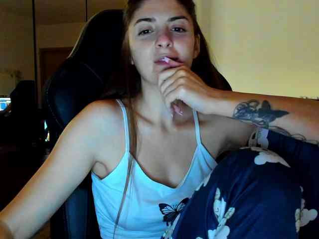 Alexabella webcam