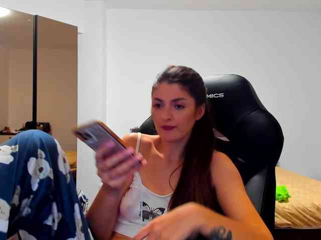 Alexabella webcam