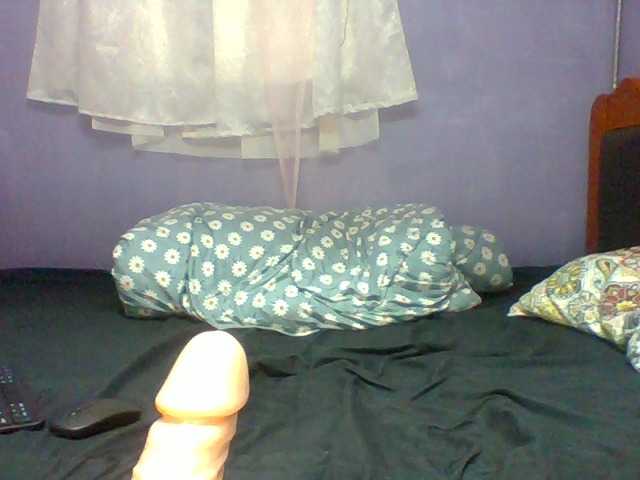 spicyit2's BongaCams show and profile