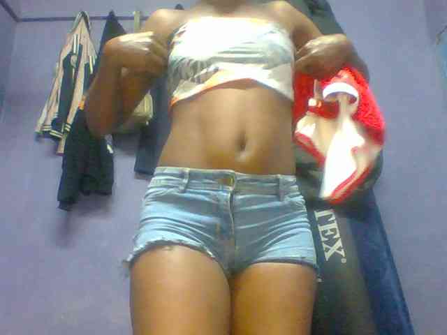 spicyit2 Live Webcam on {site_name}