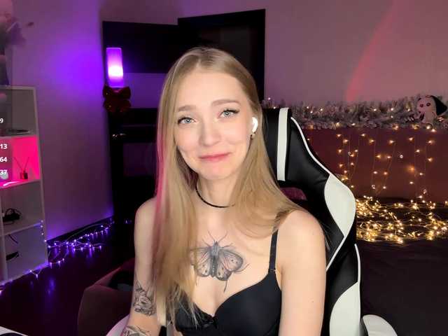 VersieBruegman's BongaCams show and profile