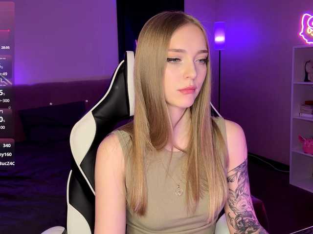 VersieBruegman's BongaCams show and profile