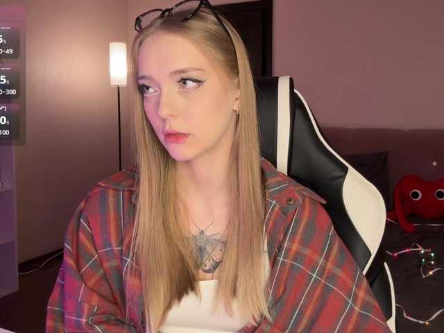 VersieBruegman's BongaCams show and profile