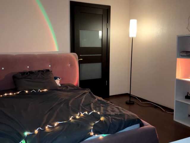 VersieBruegman's BongaCams show and profile