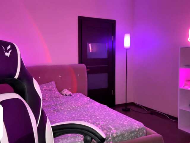 VersieBruegman's BongaCams show and profile