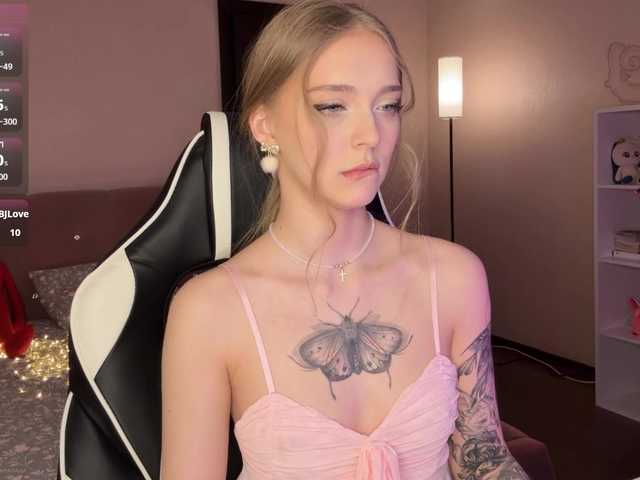 VersieBruegman's BongaCams show and profile