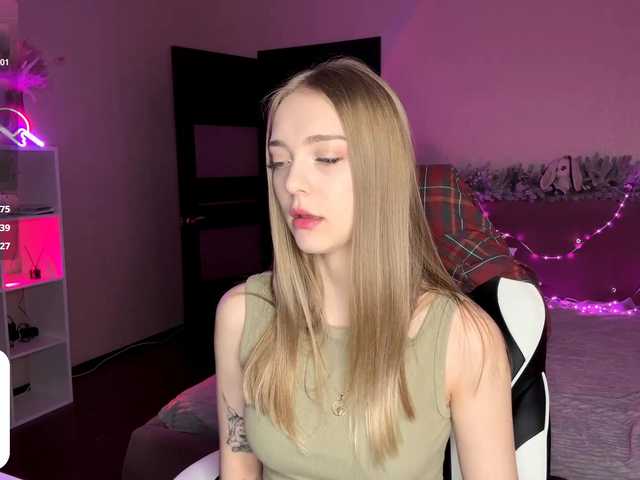 VersieBruegman's BongaCams show and profile